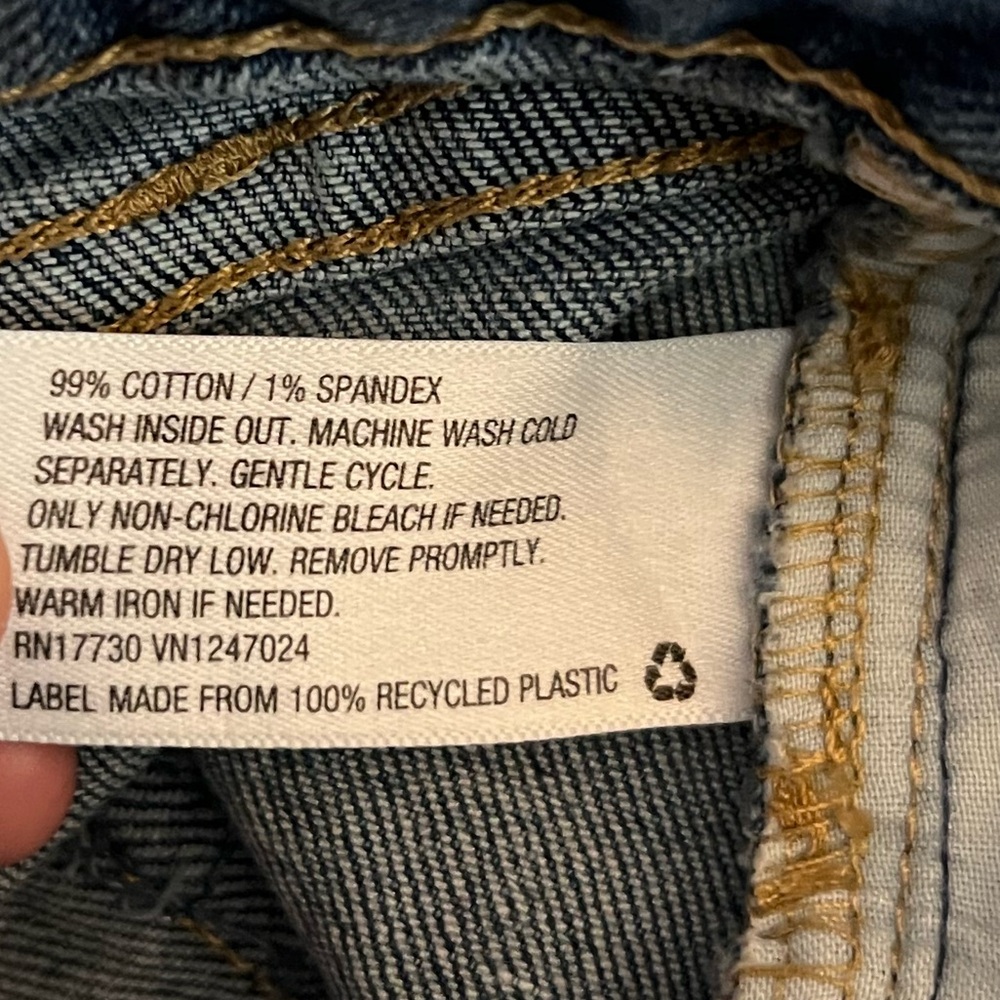 Trendy Ripped Blue Denim Jeans - Picture 4 of 5